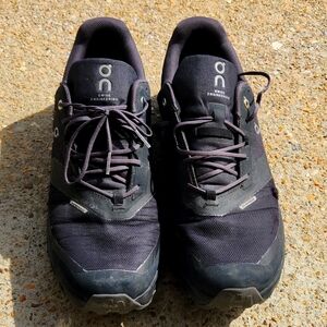 On Cloud 5 Waterproof Running Shoes